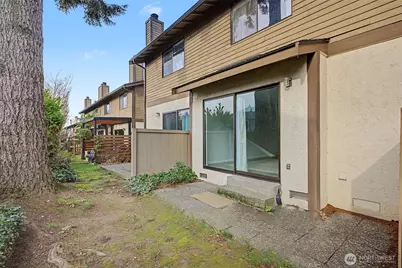 8013 NE 177th Ct #402, Kenmore, WA 98028 - Photo 22