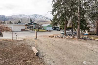 919 E Johnson(Lot 11) Avenue, Chelan, WA 98816 - Photo 2