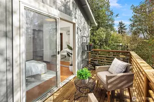 721 N 87th St, Seattle, WA 98103 - Photo 12