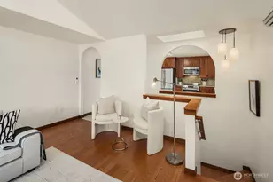 721 N 87th St, Seattle, WA 98103 - Photo 4