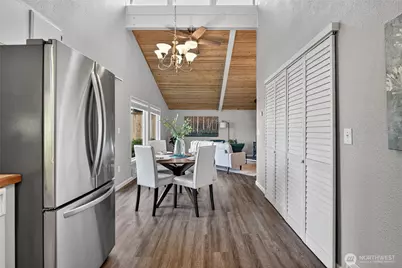 2422 McGregor Drive SE, Port Orchard, WA 98366 - Photo 10