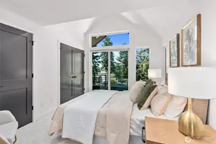 10736 Interlake Ave N, Seattle, WA 98133 - Photo 8