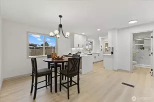 1917 Grove St, Marysville, WA 98270 - Photo 10