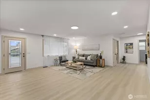 1917 Grove St, Marysville, WA 98270 - Photo 6