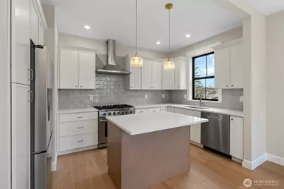 1211 King Street, Anacortes, WA 98221 - Photo 14