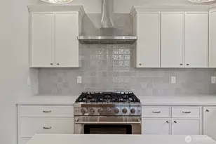 1211 King St, Anacortes, WA 98221 - Photo 18