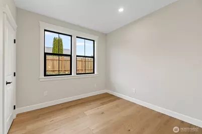 1211 King Street, Anacortes, WA 98221 - Photo 28