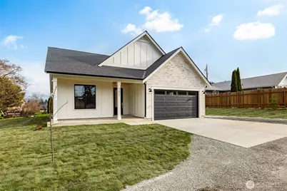 1211 King Street, Anacortes, WA 98221 - Photo 2