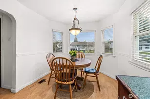 1314 Rainier St, Sumner, WA 98390 - Photo 4