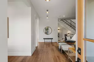 6807 54th Ave NE, Seattle, WA 98115 - Photo 4