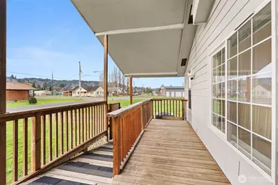 615 California Avenue, South Bend, WA 98586 - Photo 4