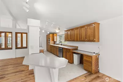615 California Avenue, South Bend, WA 98586 - Photo 8