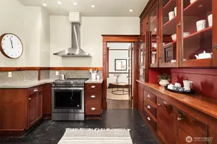 5027 8th Ave NE, Seattle, WA 98105 - Photo 14