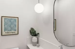 8335 D 12th Ave NW, Seattle, WA 98117 - Photo 18