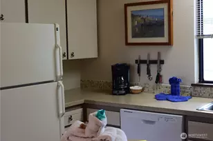 643 Ocean Shores Blvd NW, Ocean Shores, WA 98569 - Photo 6