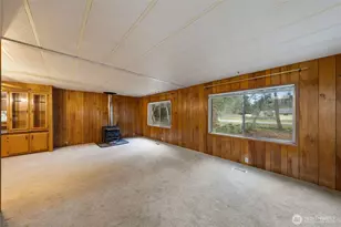 802 Hazzle Ct, Coupeville, WA 98239 - Photo 18