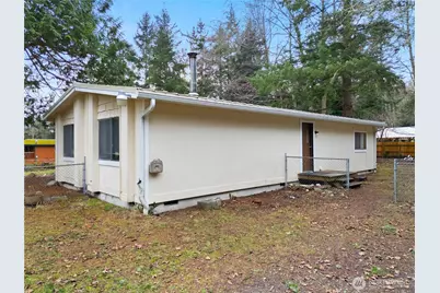 802 Hazzle Court, Coupeville, WA 98239 - Photo 4