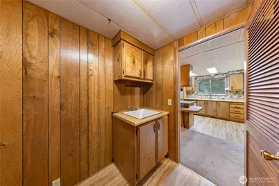 802 Hazzle Court, Coupeville, WA 98239 - Photo 12