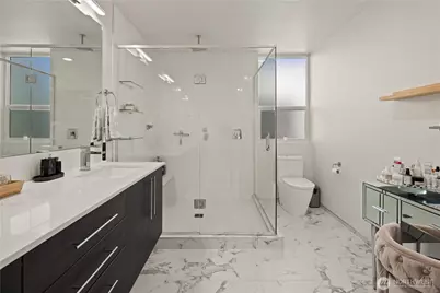 9242 A 17th Avenue SW, Seattle, WA 98106 - Photo 28