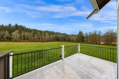 27806 W Gilligan Creek Road, Sedro Woolley, WA 98284 - Photo 10