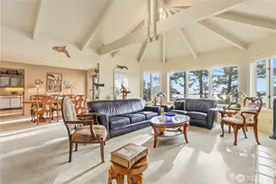 736 Tillamuk Dr, La Conner, WA 98257 - Photo 6