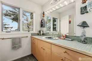 736 Tillamuk Dr, La Conner, WA 98257 - Photo 30