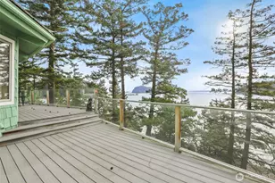 736 Tillamuk Dr, La Conner, WA 98257 - Photo 10