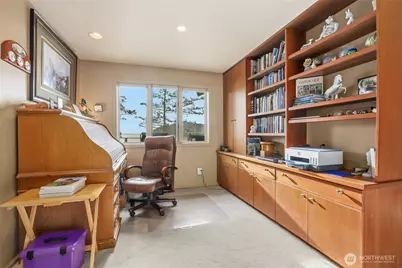 736 Tillamuk Drive, La Conner, WA 98257 - Photo 22