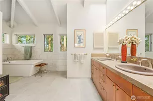 736 Tillamuk Dr, La Conner, WA 98257 - Photo 16