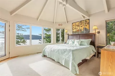 736 Tillamuk Drive, La Conner, WA 98257 - Photo 14