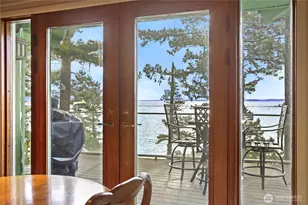 736 Tillamuk Dr, La Conner, WA 98257 - Photo 8