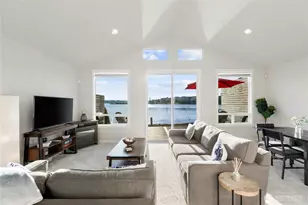 219 Shore Dr, Bremerton, WA 98310 - Photo 10