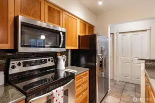 1545 NW 57th St, Seattle, WA 98107 - Photo 10