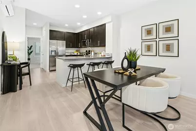 15720 Meadow Road #B5, Lynnwood, WA 98087 - Photo 8