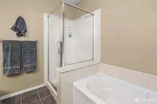 562 Elma Ave NE, Renton, WA 98059 - Photo 24