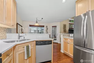 562 Elma Ave NE, Renton, WA 98059 - Photo 16