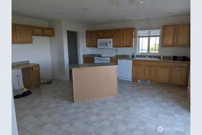 1264 E Ocean Shores Boulevard SW, Ocean Shores, WA 98569 - Photo 24