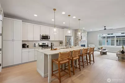 17 160th Place SE, Bothell, WA 98012 - Photo 8