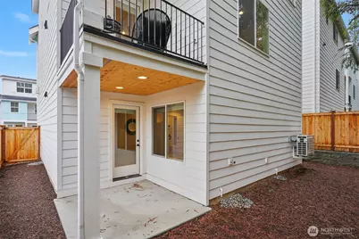17 160th Place SE, Bothell, WA 98012 - Photo 32