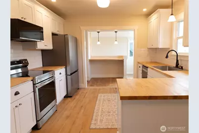 917 McKenzie Avenue, Bremerton, WA 98337 - Photo 4