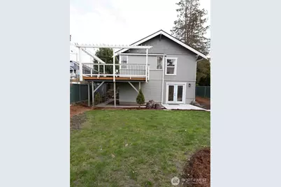 917 McKenzie Avenue, Bremerton, WA 98337 - Photo 24