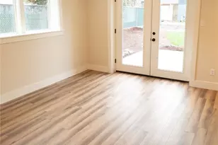 917 McKenzie Ave, Bremerton, WA 98337 - Photo 12