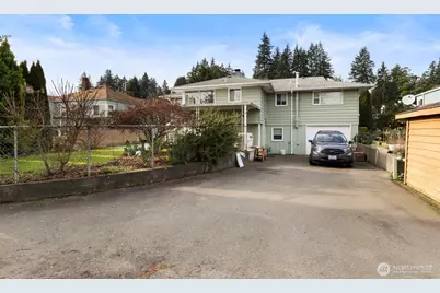 110 S Summit Avenue, Bremerton, WA 98312 - Photo 24