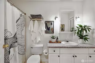 410 Malden Ave E, Seattle, WA 98112 - Photo 26