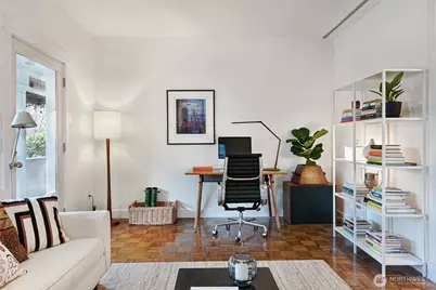 410 Malden Avenue E #B, Seattle, WA 98112 - Photo 8