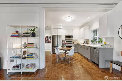 410 Malden Avenue E #B, Seattle, WA 98112 - Photo 12