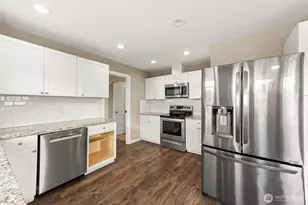 2311 S 15th St, Tacoma, WA 98405 - Photo 10