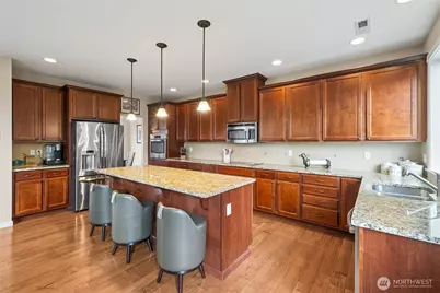 9628 34th Street Ct E, Edgewood, WA 98371 - Photo 12