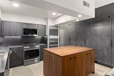 1425 Western Avenue #L310, Seattle, WA 98101 - Photo 8