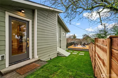 1604 NW 70th Street, Seattle, WA 98117 - Photo 26